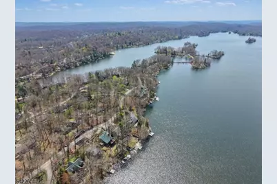 1193 Lakeside Dr E, Vernon, NJ 07422 - Photo 30