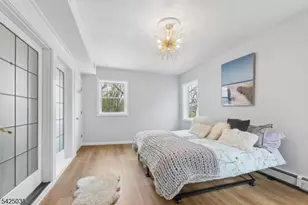 86 Crescent Ave, Passaic, NJ 07055 - Photo 18
