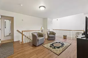 7 Valen Ct, Franklin Lakes, NJ 07417 - Photo 14