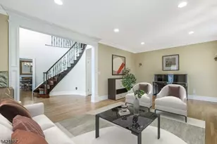 182 Beaumonte Way, Bridgewater, NJ 08807 - Photo 8