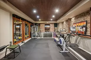 40 Highland Ave, Millburn, NJ 07078 - Photo 34
