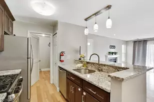 21 Lear Ct, East Brunswick Township, NJ 08816 - Photo 10
