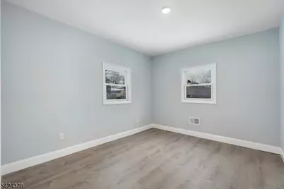 406 Burnt Mill Rd, Cherry Hill Twp., NJ 08003 - Photo 16