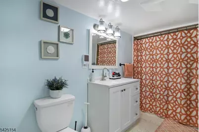 234 Aldene Rd, Roselle, NJ 07203 - Photo 24