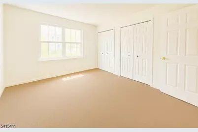 316 Red Crest Ln, Branchburg Township, NJ 08876 - Photo 8