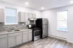 195 22nd St 2nd Floor, Irvington, NJ 07111 - Photo 2