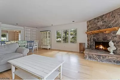 159 McGregor Ave, Mount Arlington, NJ 07856 - Photo 6