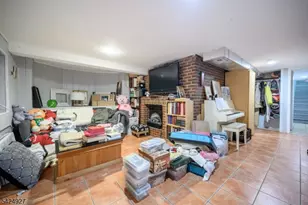 513 E Price St, Linden, NJ 07036 - Photo 28
