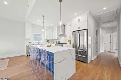 402 Rutgers Ave, Hillside, NJ 07205 - Photo 2