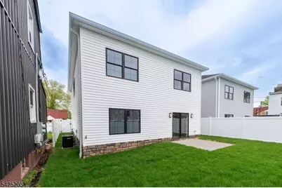 404 Rutgers Ave, Hillside, NJ 07205 - Photo 4