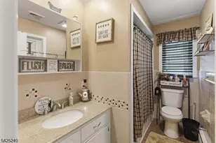 241 Woodside Ln, Bridgewater, NJ 08807 - Photo 14
