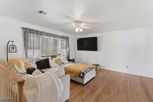 241 Woodside Ln, Bridgewater, NJ 08807 - Photo 8
