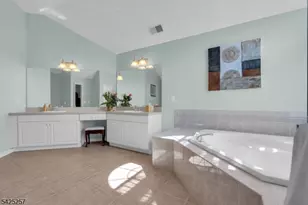 5 Emmons Ct, Bridgewater, NJ 08807 - Photo 30
