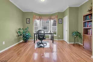 5 Emmons Ct, Bridgewater, NJ 08807 - Photo 20