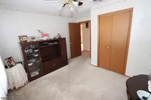 28 Taylor Ln, Woodland Park, NJ 07424 - Photo 8