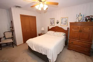 28 Taylor Ln, Woodland Park, NJ 07424 - Photo 14