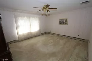 28 Taylor Ln, Woodland Park, NJ 07424 - Photo 10