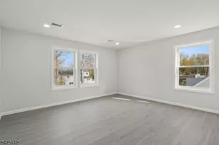 26 Hunterdon Rd, West Orange Township, NJ 07052 - Photo 24