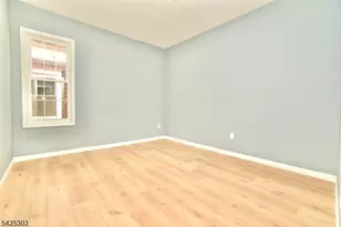 678 Highland Ave, Newark, NJ 07104 - Photo 16