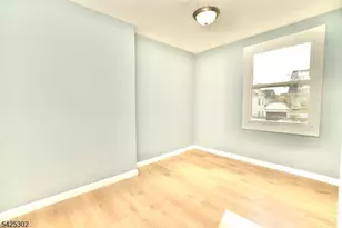 678 Highland Ave, Newark, NJ 07104 - Photo 12