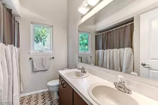 33 Highmount Ave, Warren Township, NJ 07059 - Photo 22