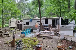 1 Pine Park, Byram Township, NJ 07821 - Photo 2