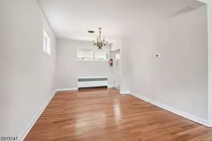 990 Washington Ave, Ho Ho Kus, NJ 07423 - Photo 8