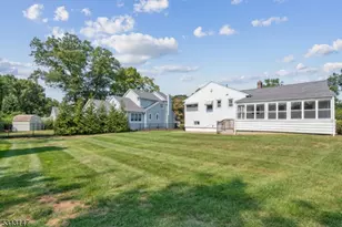 990 Washington Ave, Ho Ho Kus, NJ 07423 - Photo 18