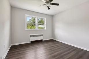 990 Washington Ave, Ho Ho Kus, NJ 07423 - Photo 10