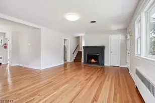 990 Washington Ave, Ho Ho Kus, NJ 07423 - Photo 4