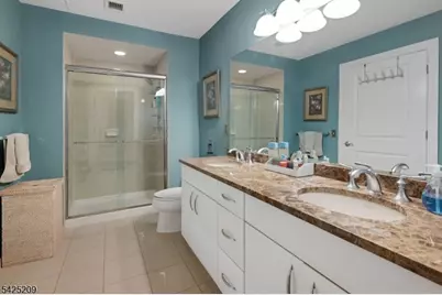 48 S Park St #507, Montclair Twp., NJ 07042 - Photo 18