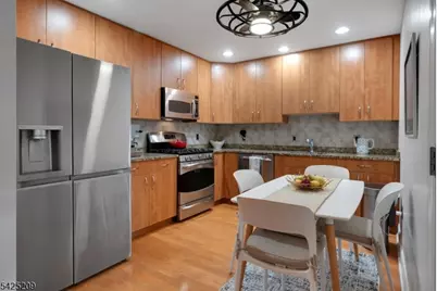 48 S Park St #507, Montclair Twp., NJ 07042 - Photo 10