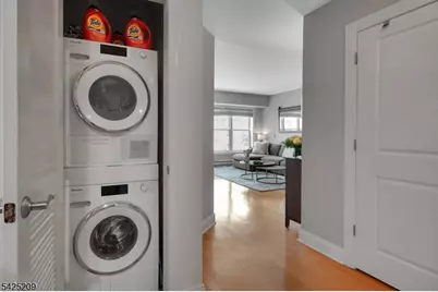 48 S Park St #507, Montclair Twp., NJ 07042 - Photo 12