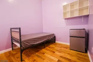 581 S 17th St, Newark, NJ 07103 - Photo 8