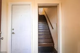 581 S 17th St, Newark, NJ 07103 - Photo 2