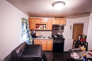 259 S 18th St, Newark, NJ 07103 - Photo 4