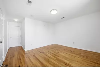 20 Wakeman Ave, Newark, NJ 07104 - Photo 14