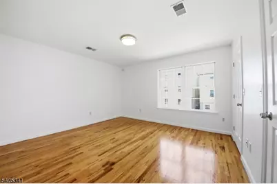 20 Wakeman Ave, Newark, NJ 07104 - Photo 12