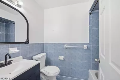 20 Wakeman Ave, Newark, NJ 07104 - Photo 8