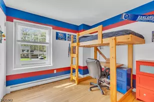 102 Hillcrest Dr, Wayne, NJ 07470 - Photo 12