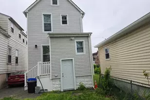114 Melville Pl, Irvington, NJ 07111 - Photo 4