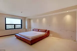 2 Claridge Dr 1Le, Verona, NJ 07044 - Photo 10