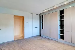 2 Claridge Dr 1Le, Verona, NJ 07044 - Photo 12