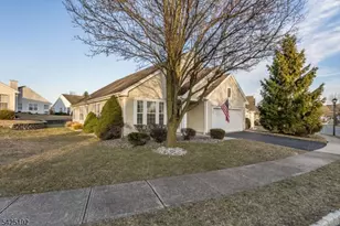 29 Victoria Dr, White Township, NJ 07823 - Photo 22