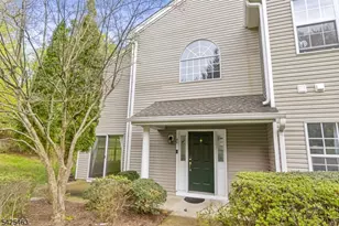 40 Four Oaks Rd, Bedminster Township, NJ 07921 - Photo 14