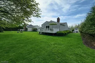 8 Alcott Dr, Livingston, NJ 07039 - Photo 2