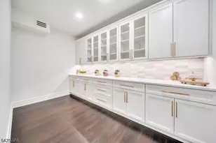 19 Amira Ln, Kinnelon, NJ 07405 - Photo 14