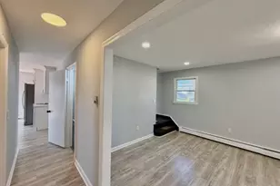 35 Fiat Ave, Woodbridge Township, NJ 08830 - Photo 10