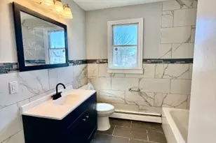 35 Fiat Ave, Woodbridge Township, NJ 08830 - Photo 6