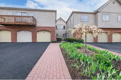 114 Sunrise Dr, Hanover Township, NJ 07981 - Photo 1